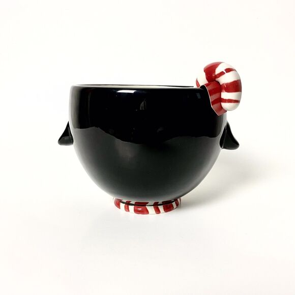 Hallmark 2007 Colorful Ceramic Penguin Shaped Bowl Dish Holiday Hosting Hostess - Picture 7 of 13